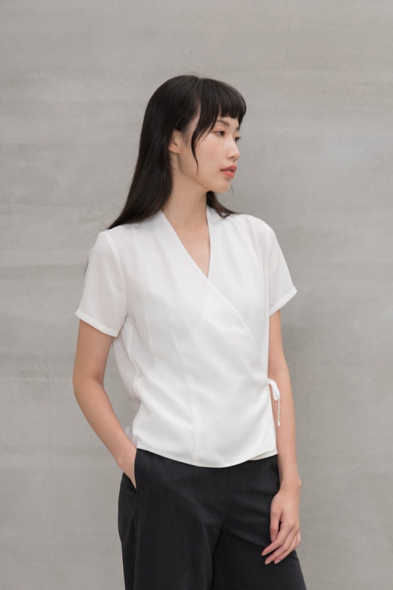 沉靜優雅綁帶上衣 Exquisite Tied Blouse T283 - 女上衣/長袖上衣 - 聚酯纖維 多色