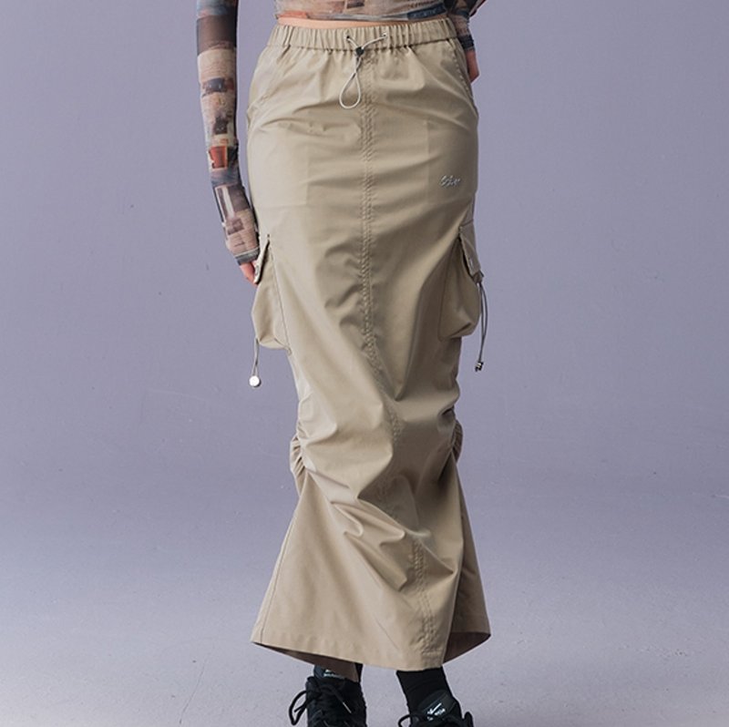 American street gray-green workwear fishtail long skirt with back slit - Skirts - Other Materials Khaki