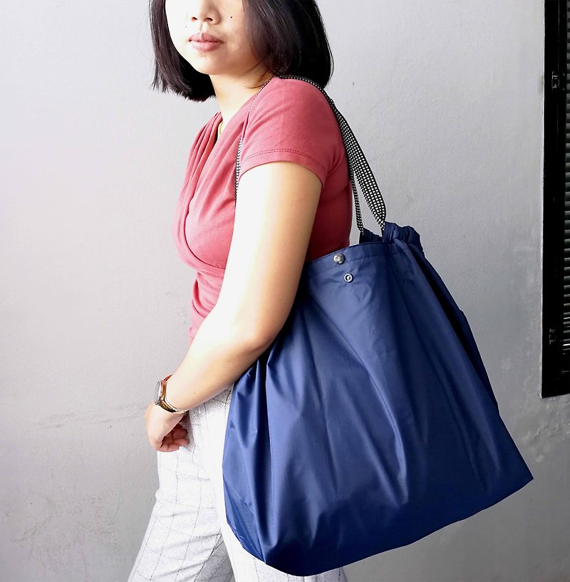 กระเป๋าช้อปปิ้ง ใหญ่ สีกรมท่า Informal Bag (เลือกลายสายกระเป๋าได้)