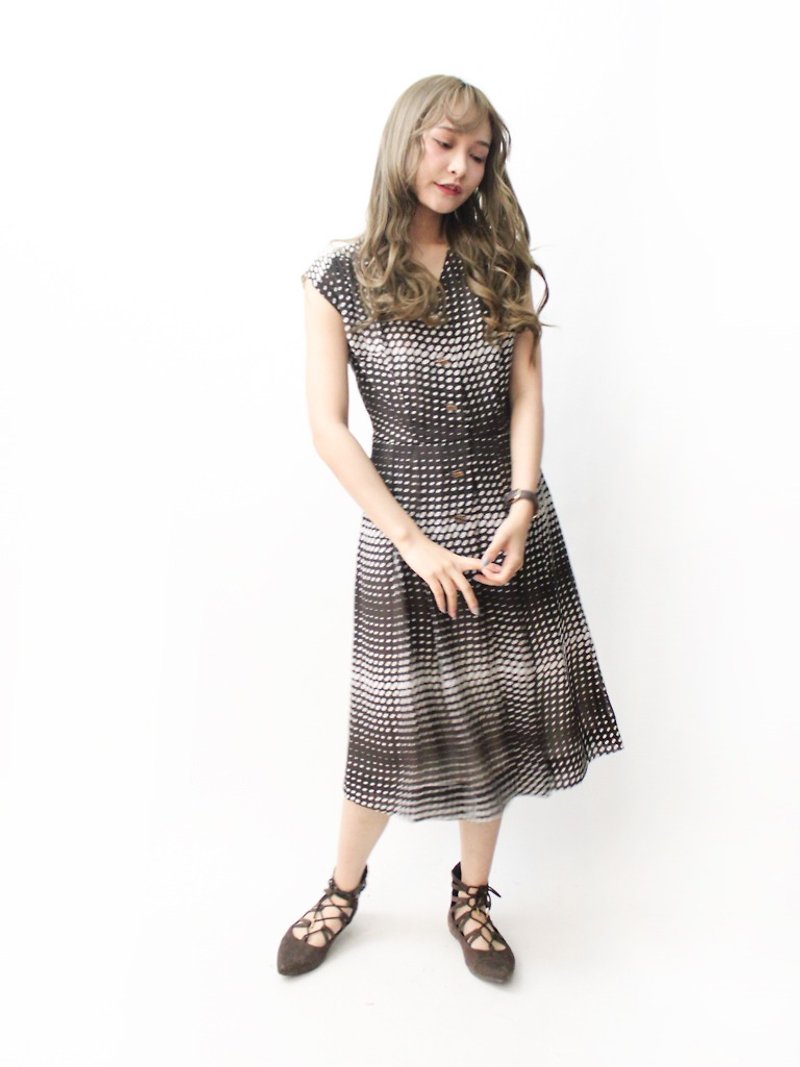 【RE1004D1433】早秋日本製復古幾何圓點點咖啡色短袖古著洋裝 - 洋裝/連身裙 - 聚酯纖維 咖啡色