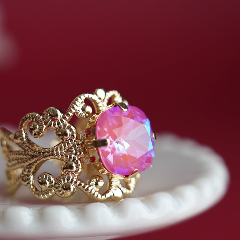 Lotus Pink Delight - Large Square Crystal Glass Antique Style Ring - Free Size Lolita - General Rings - Glass Pink