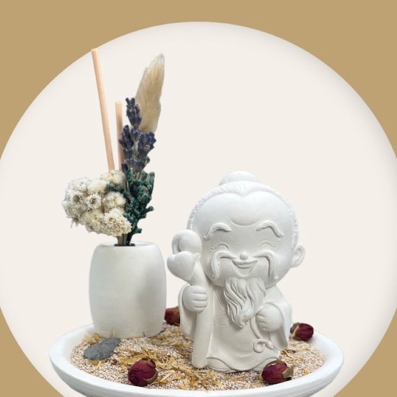 禪風設計 月下老人(姻緣/紅線) 永生花圓盤組合 香氛藝術擺件 - 擺飾/家飾品 - 水泥 白色