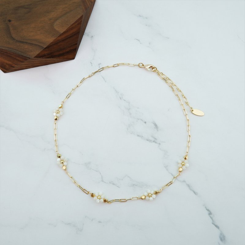 White Shell  Short Necklace - 項鍊 - 貝殼 白色