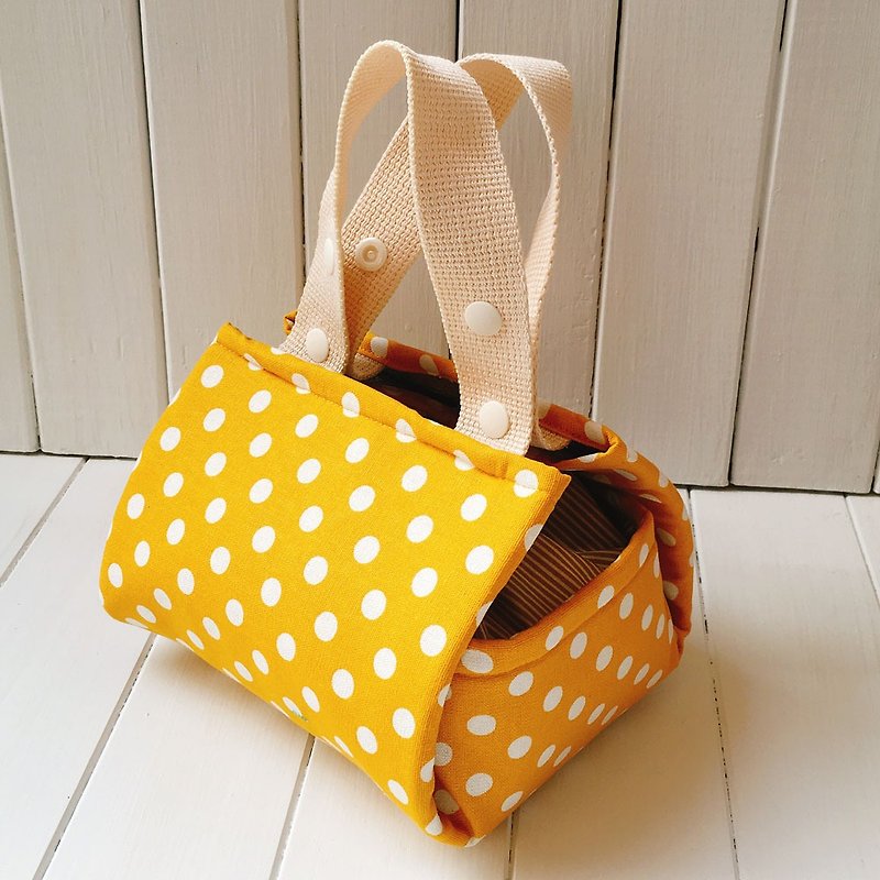 WaWuStyle Furoshiki-like Lunch Bag - กระเป๋าถือ - ผ้าฝ้าย/ผ้าลินิน สีเหลือง