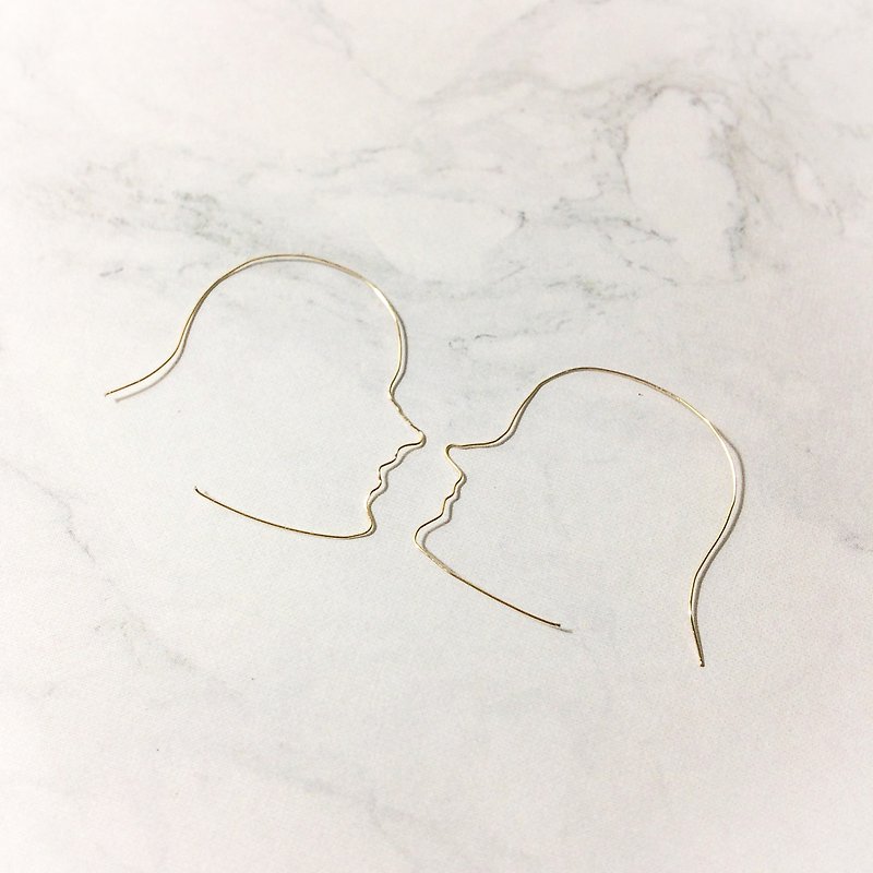 Customize your profile earrings with 14K gold wire