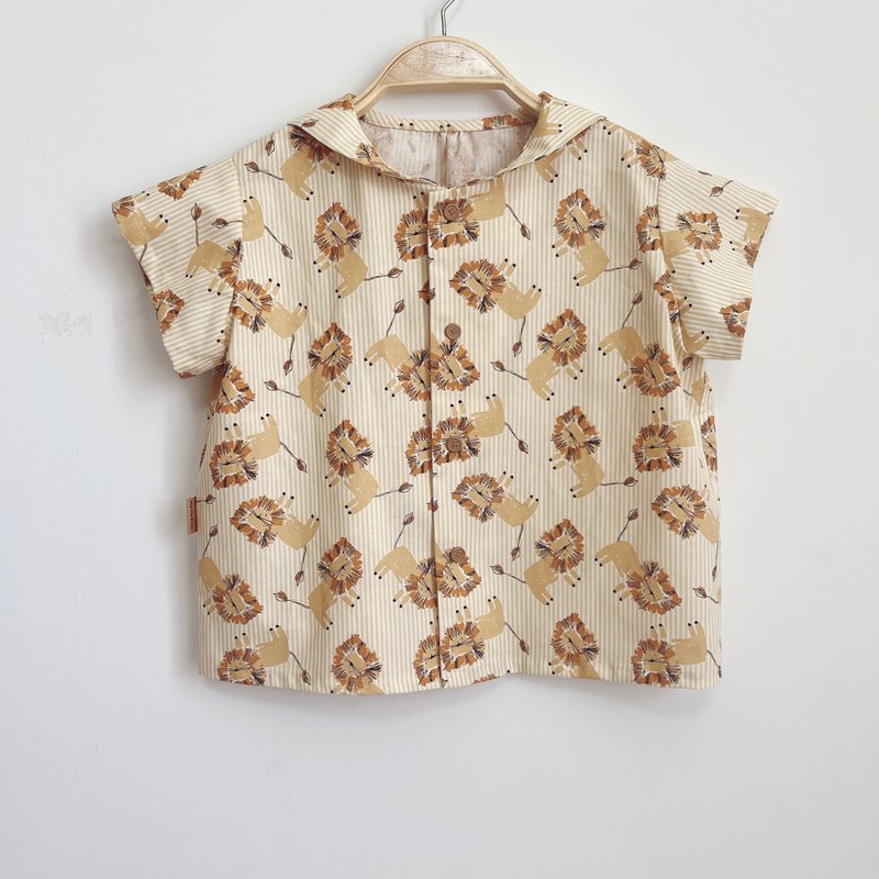 Navy collar short sleeve top Fried lion - เสื้อยืด - ผ้าฝ้าย/ผ้าลินิน สีส้ม