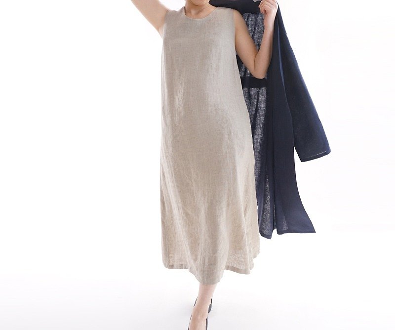 Lithuanian linen Tsunagi looking back long length sleeveless dress / flax natural a069a-amn1 - ชุดเดรส - ผ้าฝ้าย/ผ้าลินิน ขาว