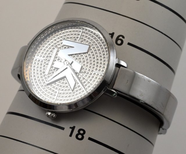 シルバークリスタル装飾クォーツ腕時計 Amazon | [シチズン Q&Q] 腕時計 レディース メッシュベルト