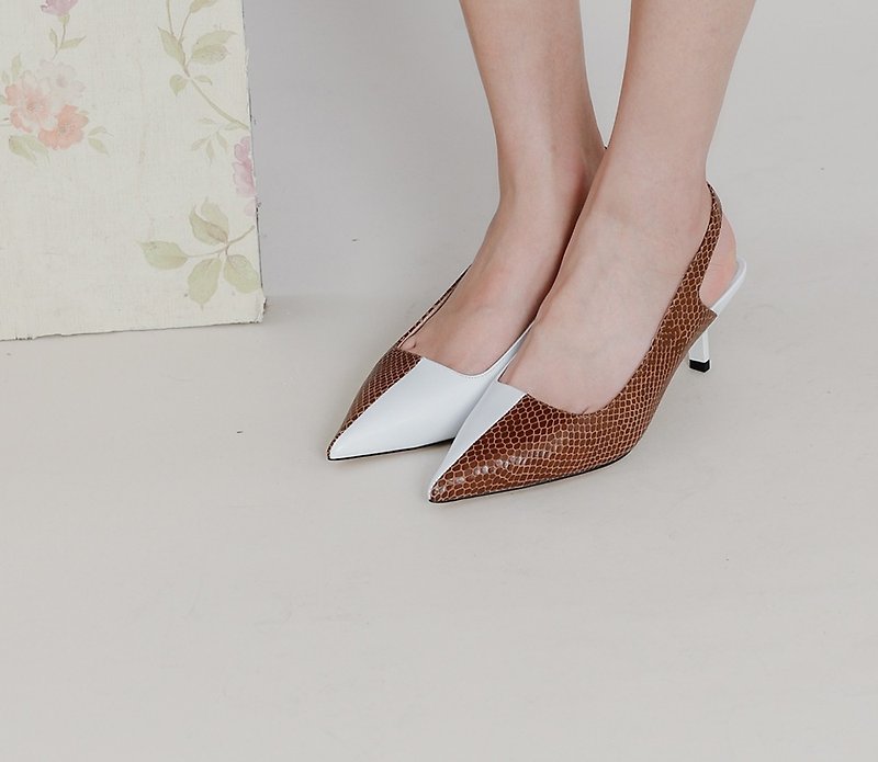 Elegant glass with stitching leather sandals white coffee - รองเท้ารัดส้น - หนังแท้ สีนำ้ตาล
