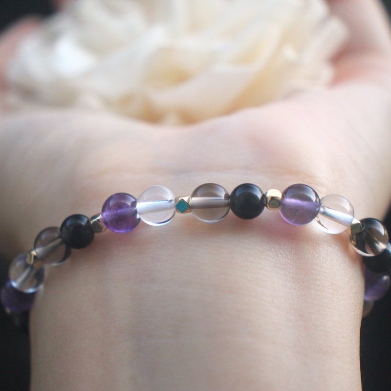 Crystal bracelet - citrine - obsidian - amethyst - white crystal - attract wealth - attract noble people - สร้อยข้อมือ - คริสตัล หลากหลายสี