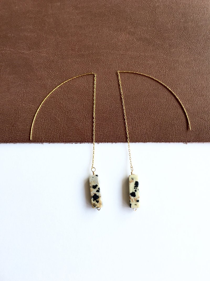 Dalmatian Jasper tube beads Earrings - ต่างหู - หิน สีดำ