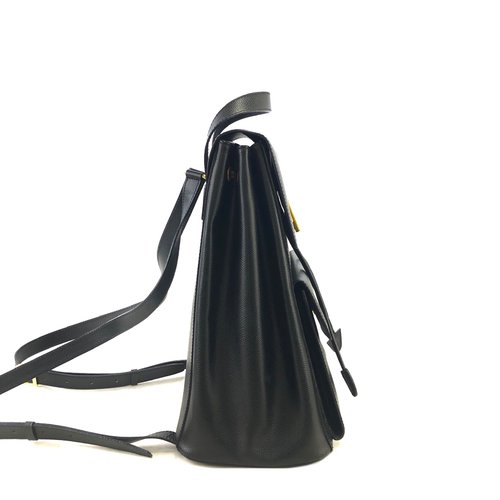 美品☆　セリーヌ　ターンロック　リュック　フラップ　レザー　バックパック CELINE セリーヌ ターンロック エンボスレザー リュック バッグ
