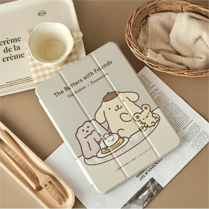 Cream Family x Pudding Dog Happy Picnic iPad Tri-fold Protective Case - เคส/ซองมือถือ - พลาสติก หลากหลายสี