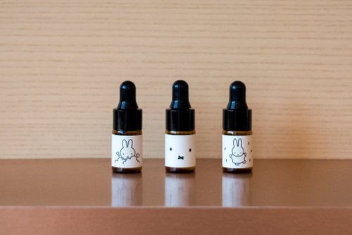オイル2本 (ミッフィーとボリスのガラスディフューザー付属のオイル) chiffonオイルランプ（オイル付属） – TSUCHI-YA │ ガラスの器