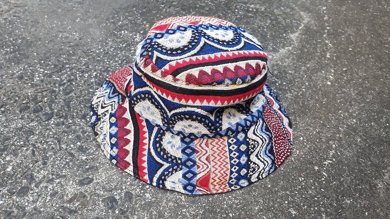 AMIN'S SHINY WORLD恐龍蛋手工收納民族雙面漁夫帽(客制) - 帽子 - 棉．麻 多色