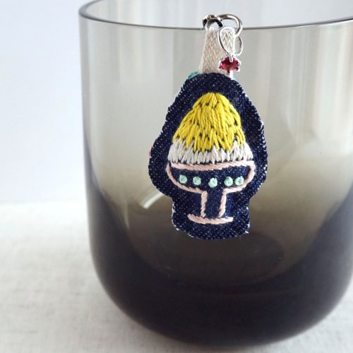 Hand-embroidered key charm &amp;quot;shaved ice&amp;quot; [Made to order]