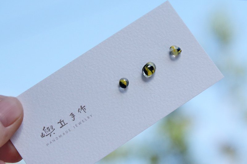 Kiln-fired glass ear needle/earring 925 sterling silver needle A06 - Earrings & Clip-ons - Silver Yellow