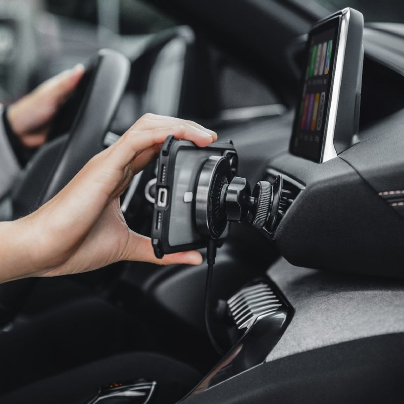 MagMount Qi2 15W 車載支架(一般支架款/數位中控螢幕款) - 科技小物 - 塑膠 