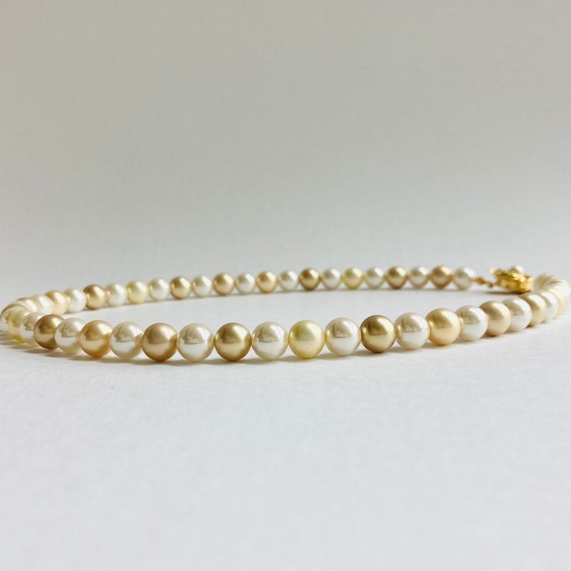 Glass mix pearl necklace/8mm approx. 43cm/yellow gold mix/G/made in Japan - สร้อยคอ - แก้ว สีทอง