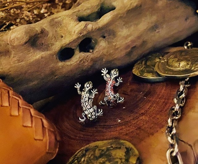 Lizard on sale earrings silver