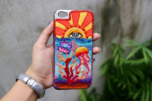 Psychedelic Grateful Dead Bear **Customize Embroidery** - Shop HORIZON MOON  Phone Cases - Pinkoi