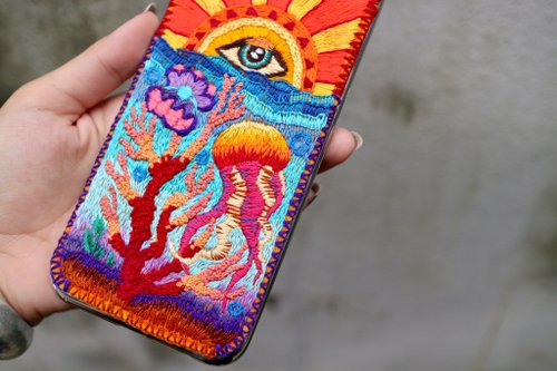 Psychedelic Grateful Dead Bear **Customize Embroidery** - Shop HORIZON MOON  Phone Cases - Pinkoi