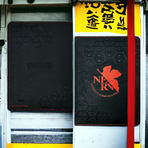 エヴァンゲリオン NERV ケース 限定版 500x0.jpg