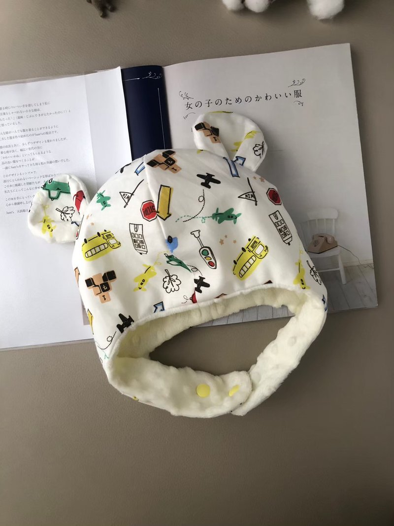 【寶寶保暖遮耳帽 】歡樂交通車車  熊耳朵帽 - 嬰兒帽子/髮帶 - 棉．麻 藍色