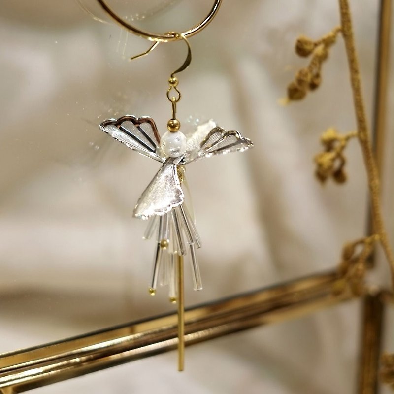 Febbi Flying Flower White Earrings - Earrings & Clip-ons - Other Metals Gray