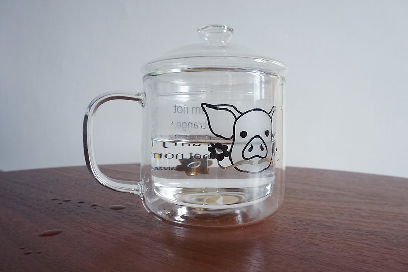 GLUE Little Pig Dali famous double-layer insulation/heat-resistant glass/tea cup/coffee cup - กระบอกน้ำร้อน - แก้ว สีใส
