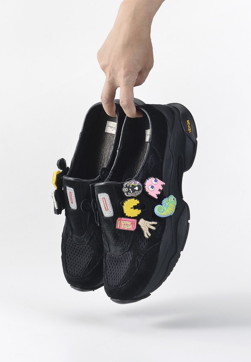 Sweet Villians M1250 手工真皮靈魂SLIP ON 黑色 - 男休閒鞋 - 真皮 黑色