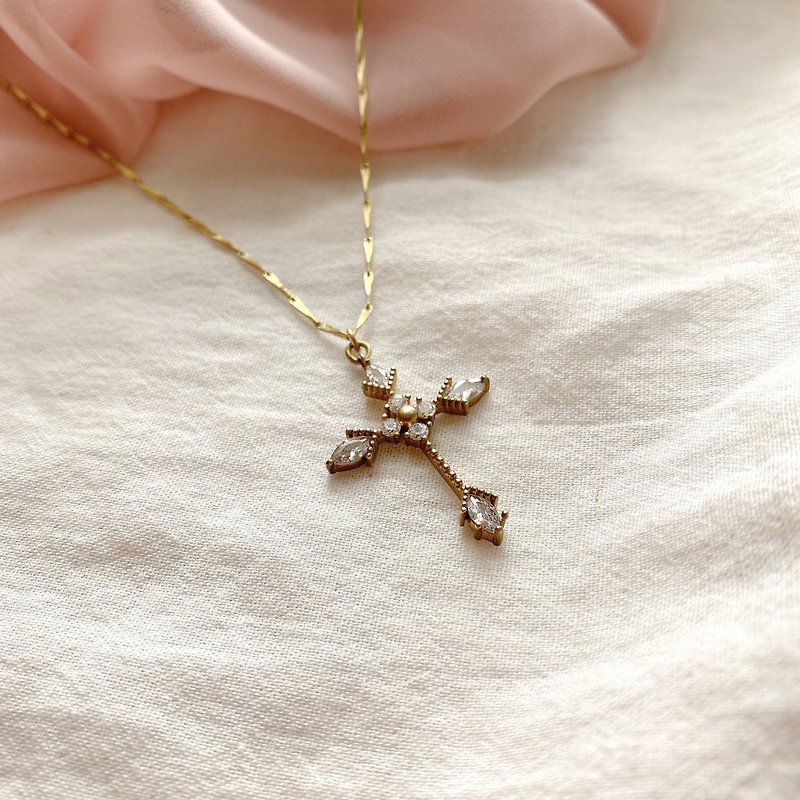 Pray- brass necklace