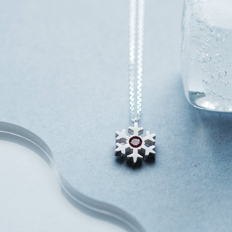 Garnet Snowflake Long Necklace Silver 925 - สร้อยคอยาว - โลหะ สีแดง