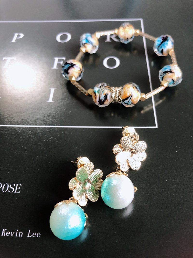 Original Blue Bracelet Earring Set - ต่างหู - วัสดุอื่นๆ สีน้ำเงิน