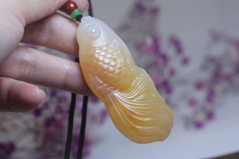 natural yellow wax Stone pendant | fish necklace every year | fish pendant | sweater chain | jade carving