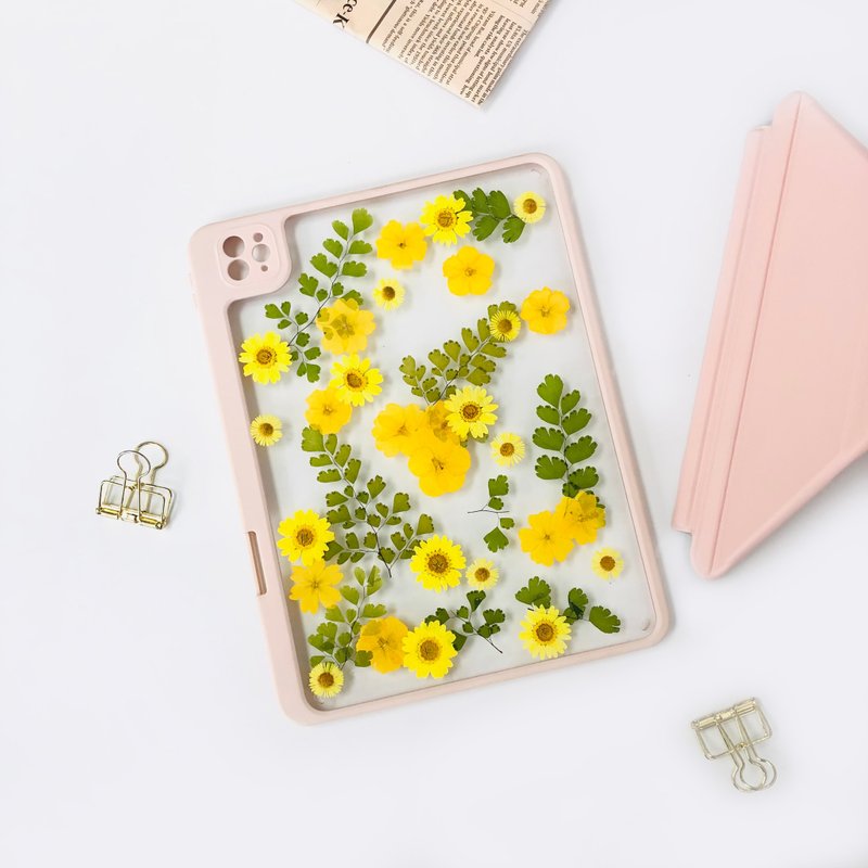 黃色雛菊綠葉壓花 iPad 保護殼 iPad Air 1in 13in iPad Pro 11in - 平板/電腦保護殼/保護貼 - 植物．花 