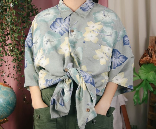 Hawaiian shirt B17 light purple floral shirt print summer top【Tsubasa.Y  Vintage House】 - Shop tsubasay Women's Shirts - Pinkoi