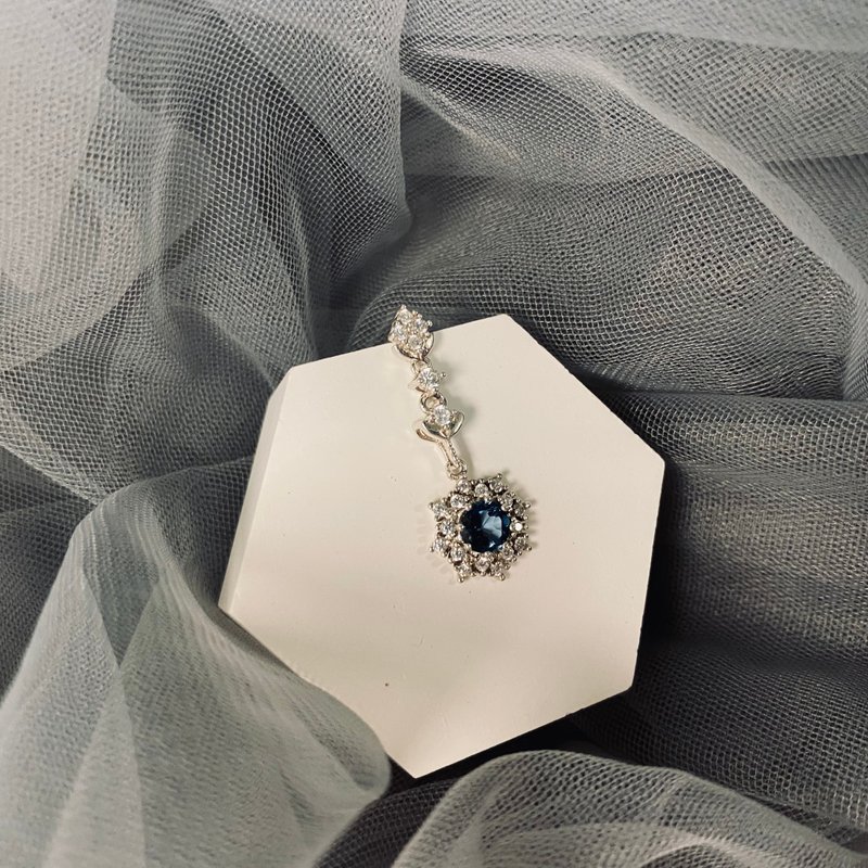 French slightly drunk | The confusion of snowflake blue | Natural Gemstone 925 sterling silver earrings - ต่างหู - เครื่องประดับพลอย สีน้ำเงิน