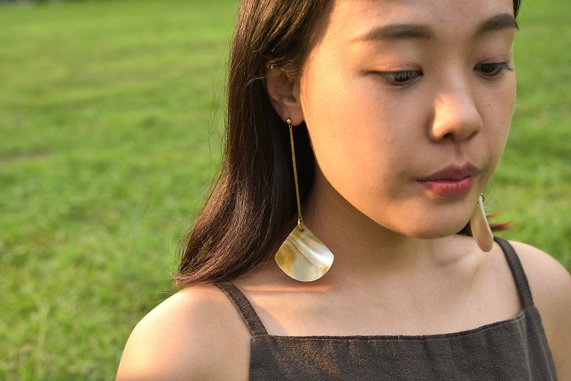 限定設計款#9 - 耳環/耳夾 - 其他金屬 金色