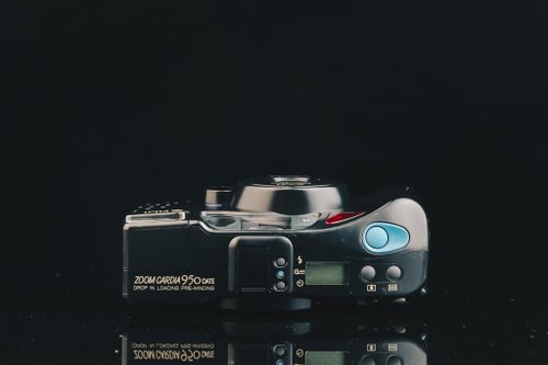 フィルムカメラ FUJI ZOOM CARDIA 950 DATE F0822-12ID p FUJI ZOOM CARDIA 950 DATE F0822-12ID p - メルカリ