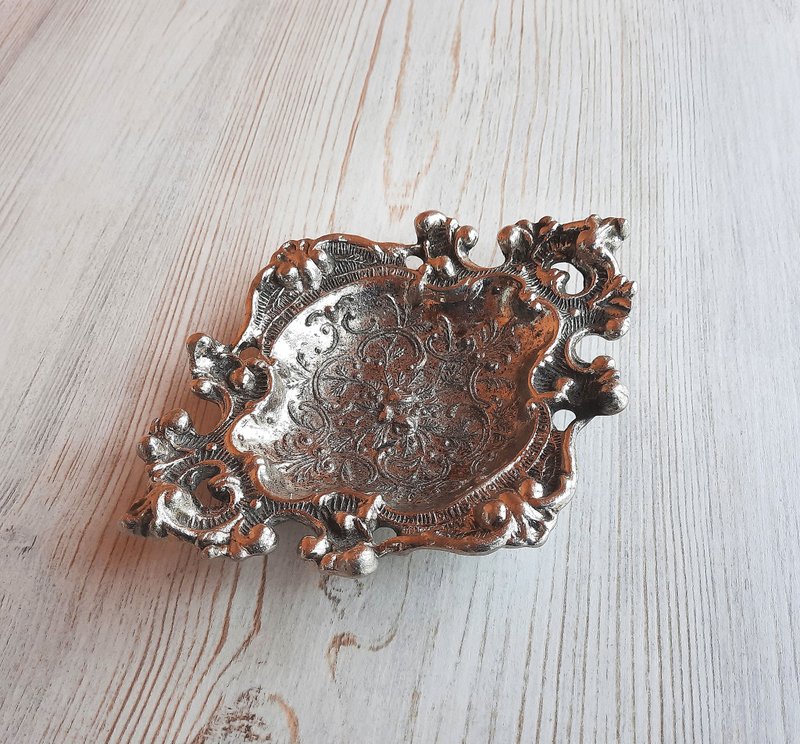 Soviet metal ashtray vintage, Old Russian ashtray antique style - 其他 - 其他金屬 銀色