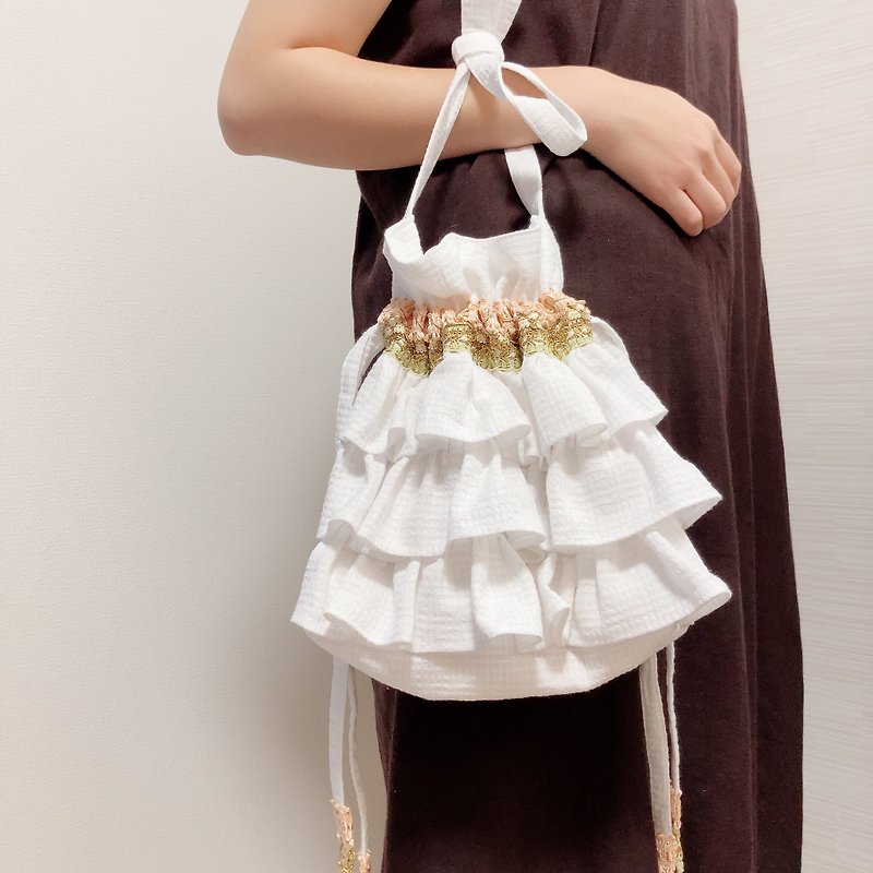 Cotton ruffle shoulder bag - Messenger Bags & Sling Bags - Cotton & Hemp White
