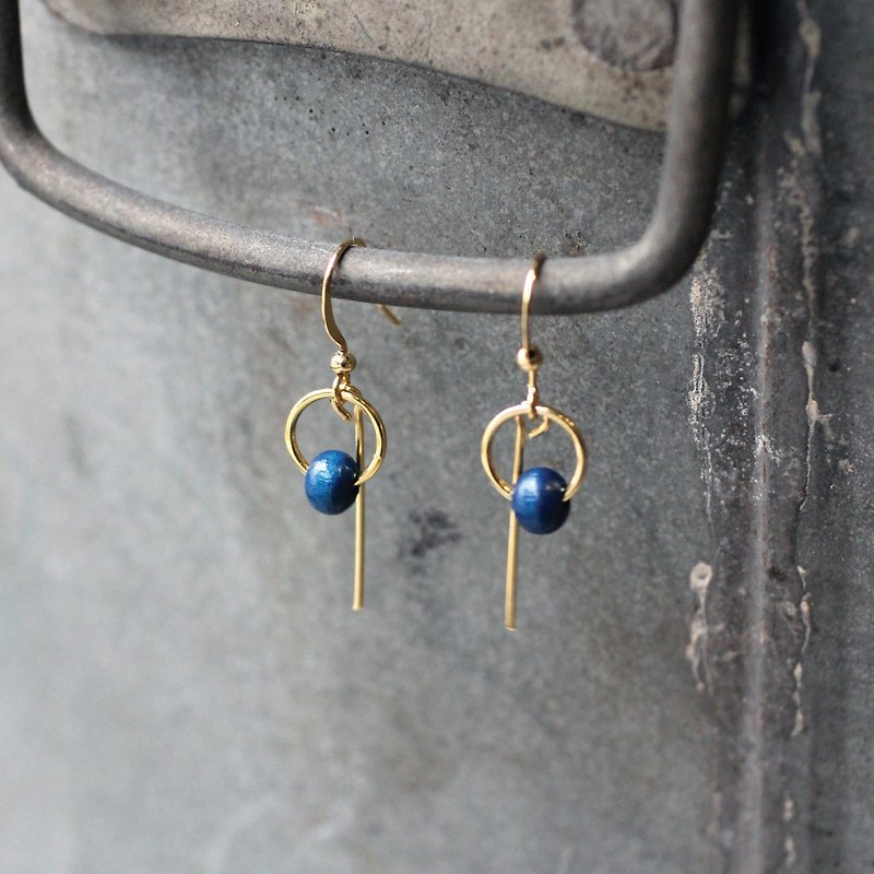 [Limited Gift for Old Friends] Woops‧Ear Buckle Wood Handmade Earrings Re-engraved Memories Series-Deep Sea - Earrings & Clip-ons - Wood Blue