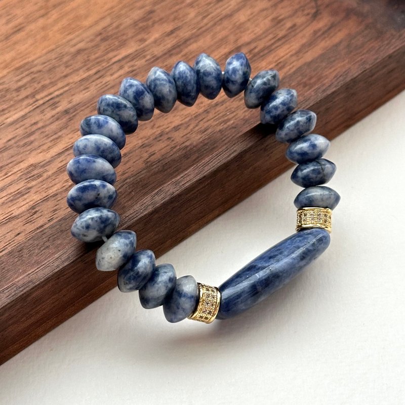 [Clarify Yourself] Blue Stone Butterfly Beads Thick Ring Gold-plated Bracelet to Dispel Stress, Strengthen and Courage to Heal the Heart - สร้อยข้อมือ - เครื่องประดับพลอย สีน้ำเงิน