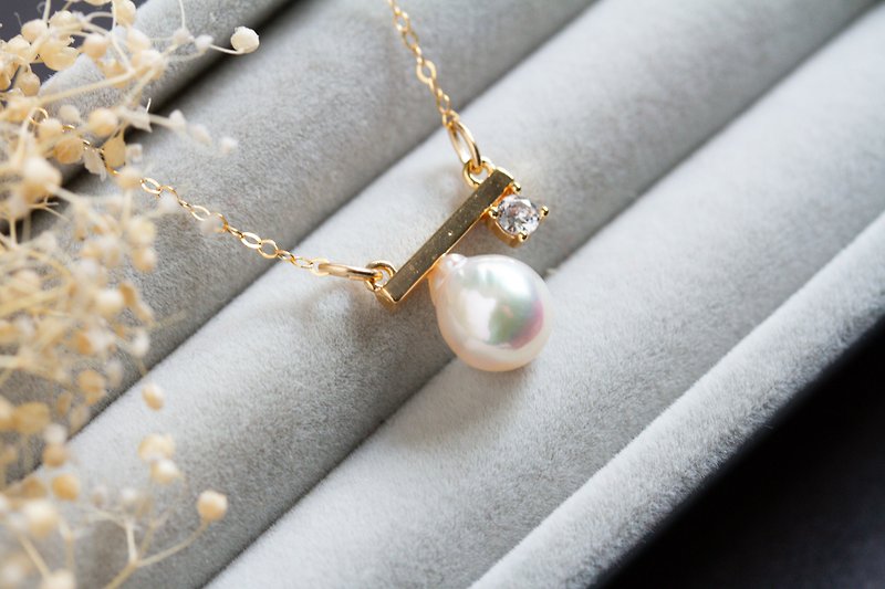 Akoya Pearl Bijoux Bar Necklace 14kgf - Necklaces - Pearl White