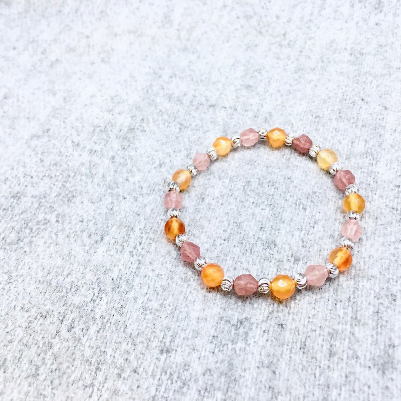 Happiness comes knocking on the strawberry crystal orange agate bracelet - Bracelets - Crystal Orange