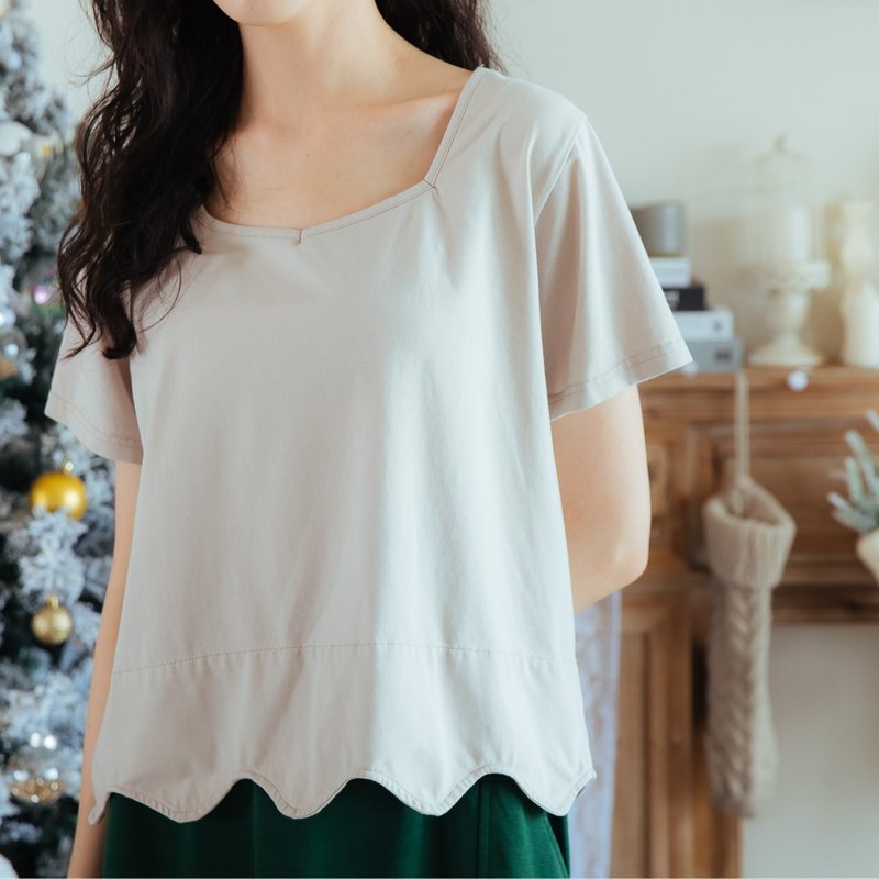 Petal Hem Short Sleeve Top | Light Gray - เสื้อผู้หญิง - ผ้าฝ้าย/ผ้าลินิน สีเทา