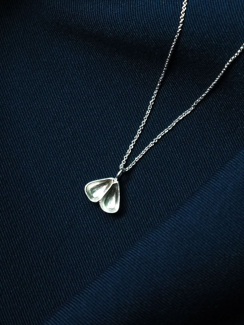 Flower Ornament-925 Sterling Silver Necklace - สร้อยคอ - โลหะ สีเงิน