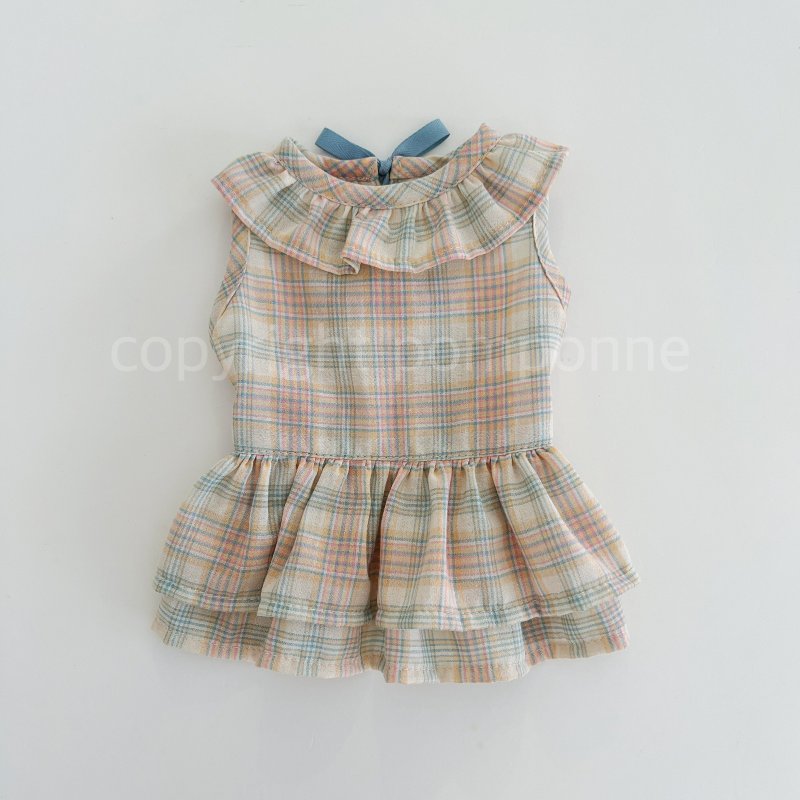 Dog Wear・Collared Tiered Frill Blouse Beige Check - ชุดสัตว์เลี้ยง - ผ้าฝ้าย/ผ้าลินิน หลากหลายสี