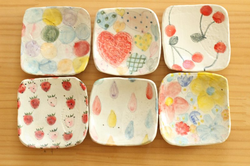 Powdered colorful square plate. - Small Plates & Saucers - Pottery 